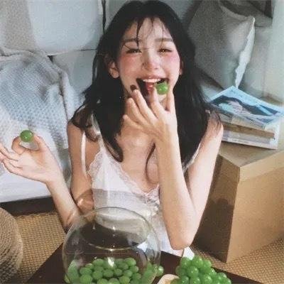 女管家
